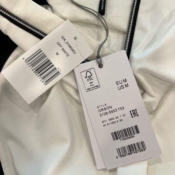 Bogner Base Layer Pullover with Hoodie (NWT) - Picture 3 of 4